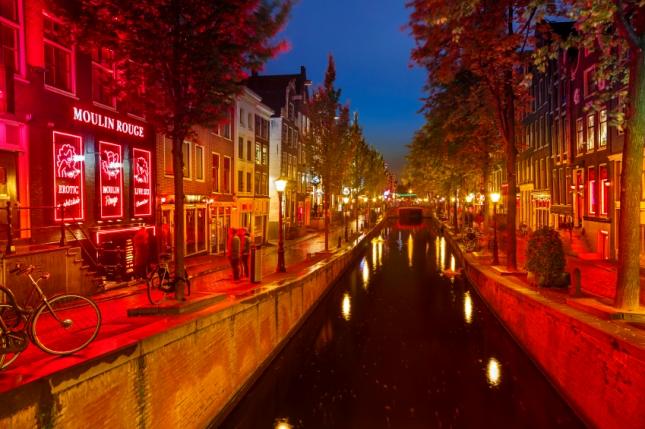 The Amsterdam Red Light District – Freedom at Its Best