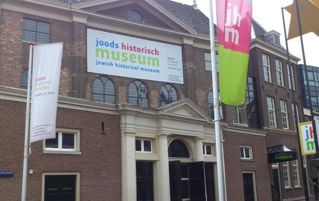 Jewish monuments in Amsterdam